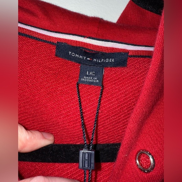 Tommy Hilfiger Cherry Red Full-Zip Jacket Women’s Size Large New! - Picture 3 of 3